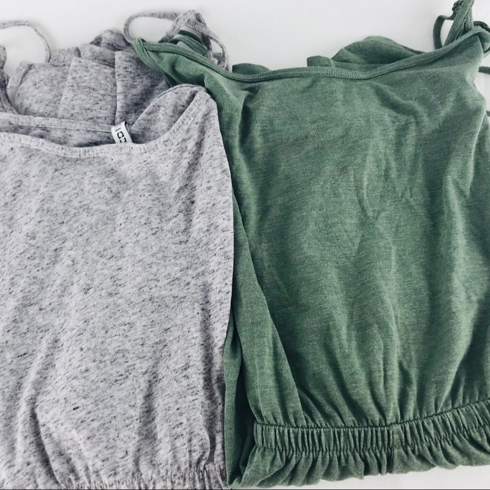 💵 H&M Divided 2 Short Rompers